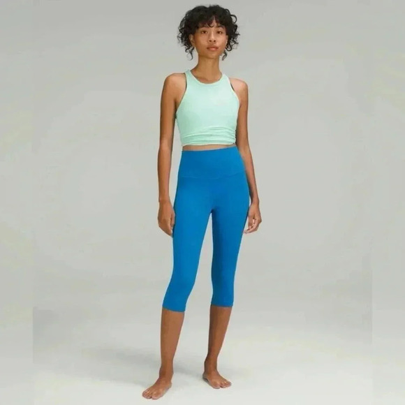 lululemon athletica Pants - Lululemon Align High-Rise Crop 17" size 6